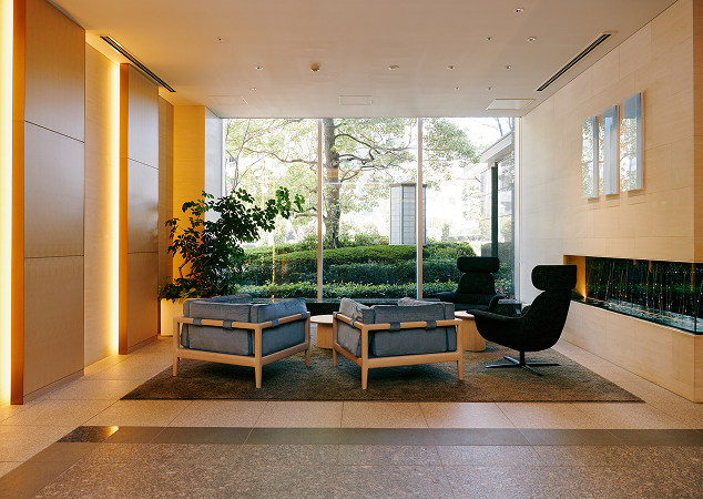 エントランスラウンジ