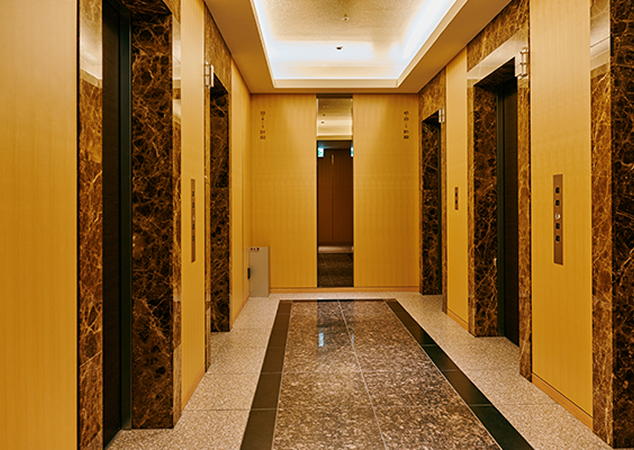 エレベーターホール（1F）